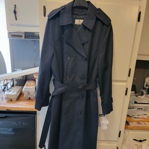 VF imagewear Ladies Navy  NWT trench coat